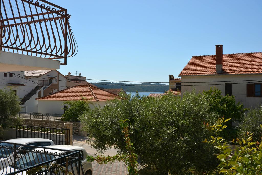 Apartments Maslina Trogir Exterior photo