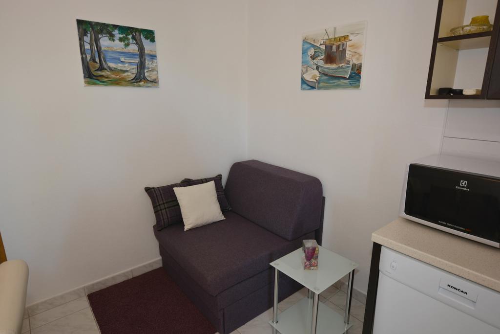 Apartments Maslina Trogir Exterior photo